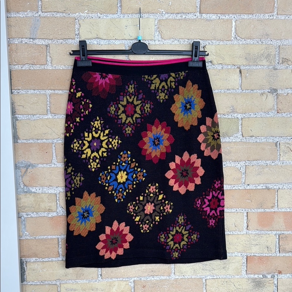 Anthropologie Maeve Floral Patterned Skirt